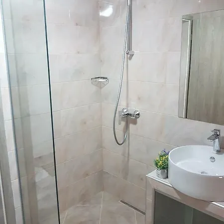 Prenociste-sobe-rooms-aman