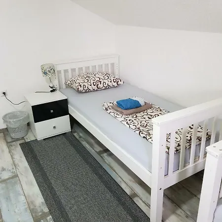 Prenociste-sobe-rooms-aman Han/Misafirhane